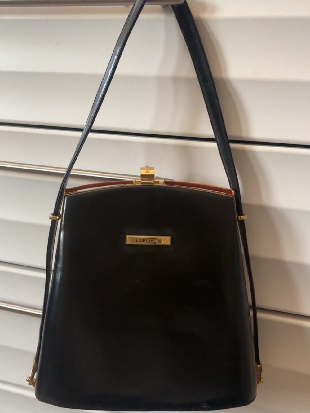 Euro- mode vintage bag Black Structured Shoulder Bag with Gold Hardware